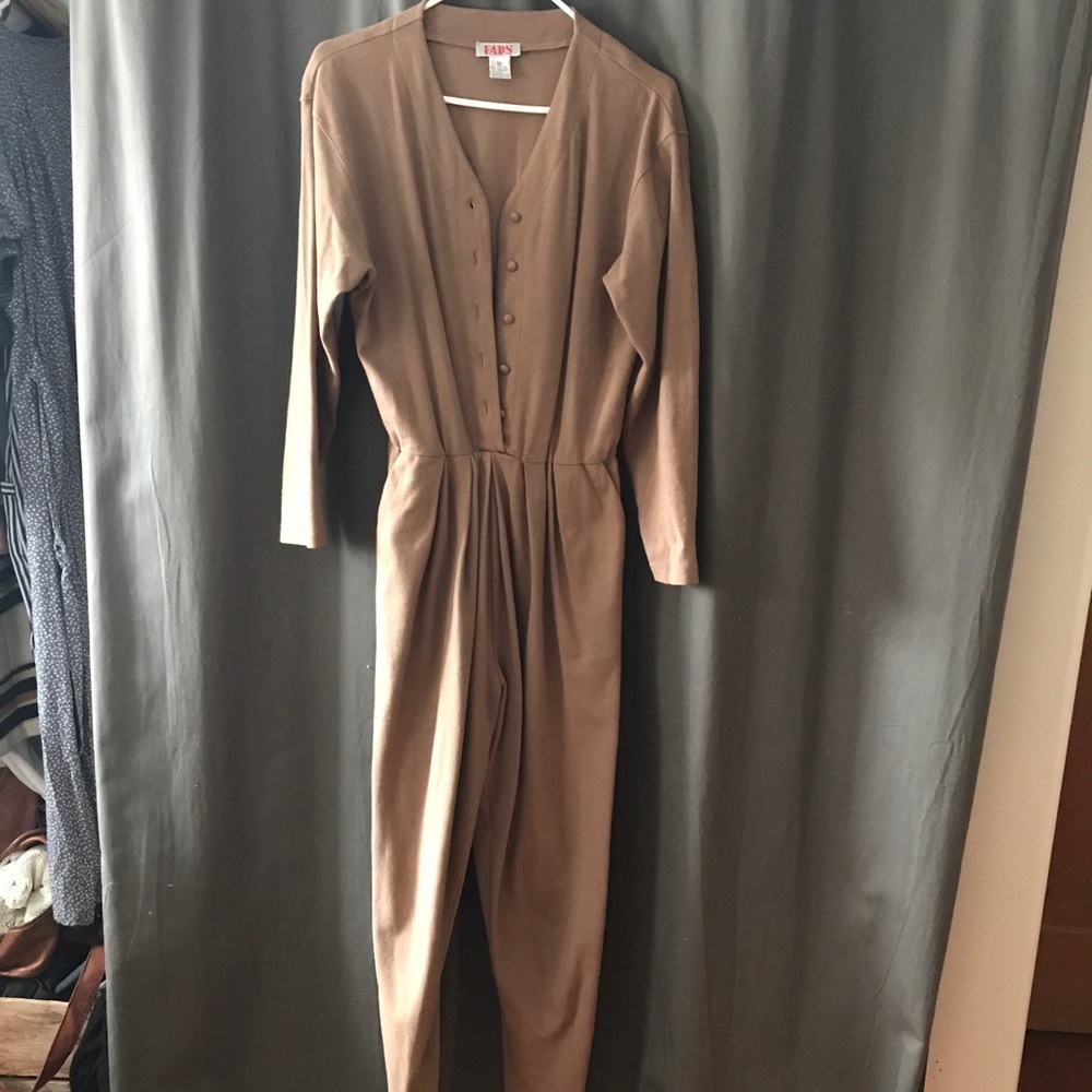 Vintage jumpsuit, Brown, great condition!